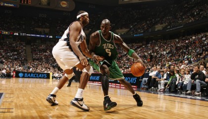 开云体育在线登入-深度解析：为什么某某战术被频繁采用？，为什么说玩战术的心都脏